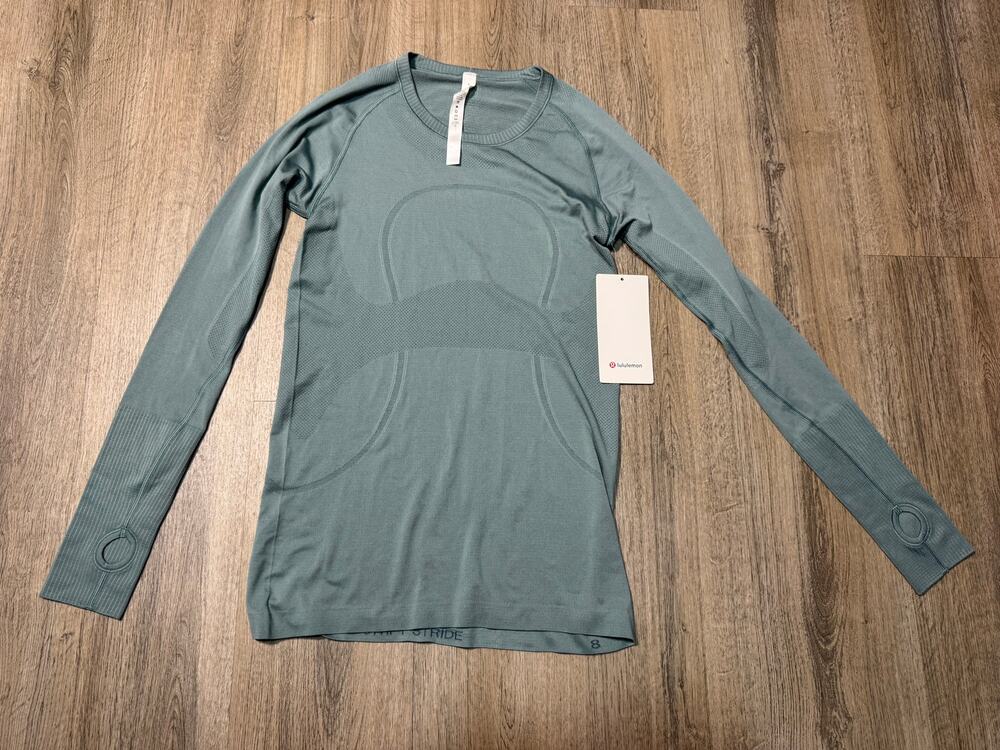 Lululemon Women's Swiftly Tech Long Sleeve Crew